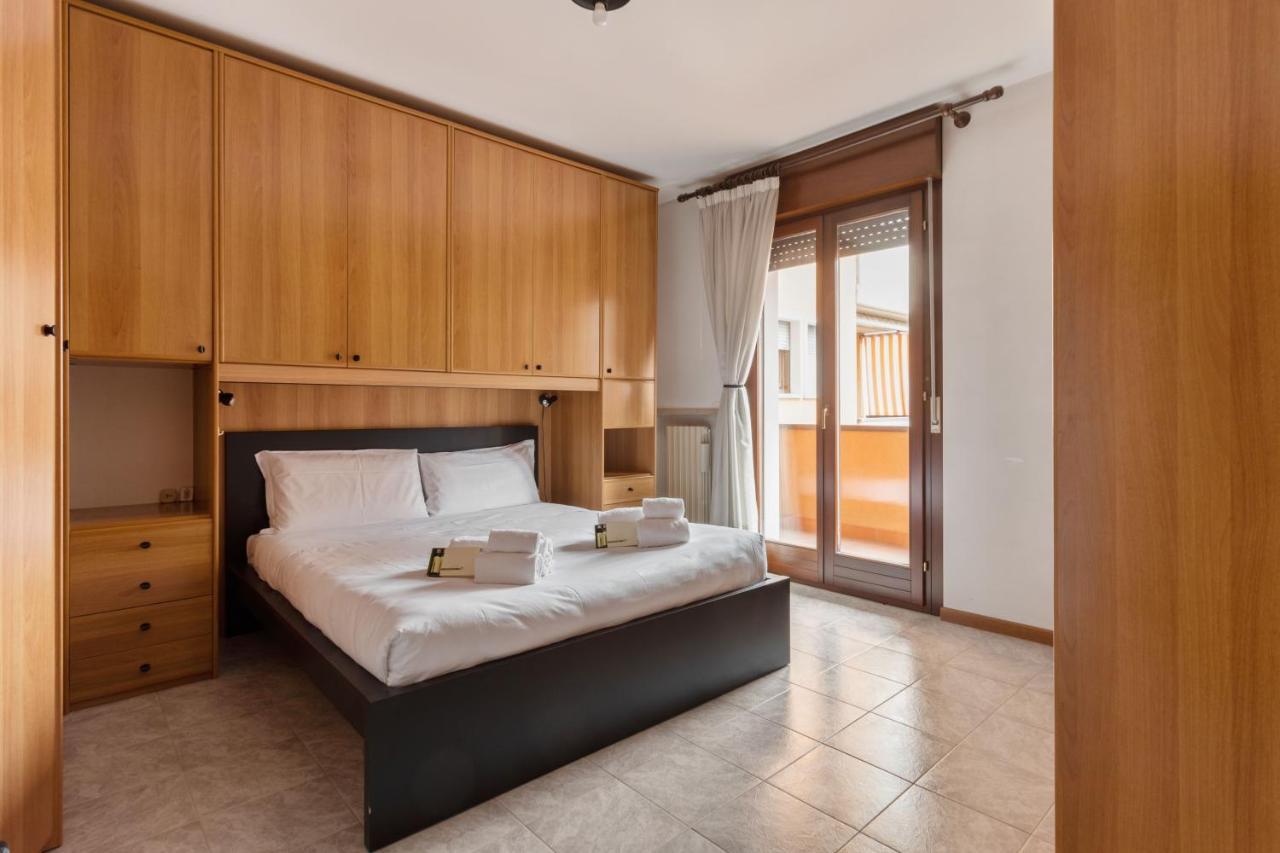 شقة Borgo Roma With Parking - Pet Friendly فيرونا المظهر الخارجي الصورة